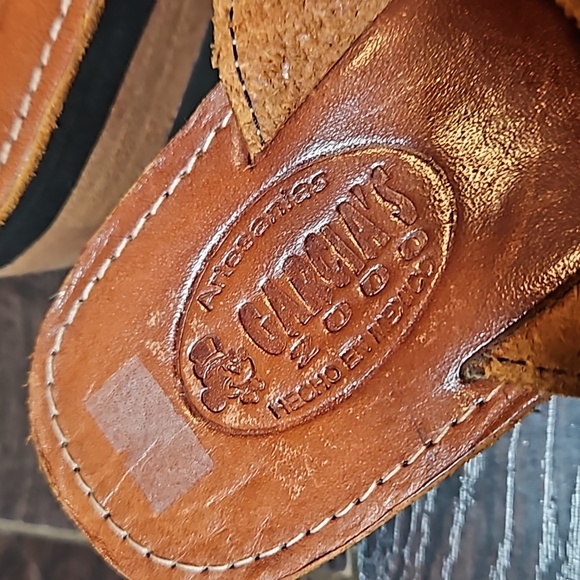 Garcias Tan Brown Lightweight Leather Embossed Platform Sip on Sandals - Picture 5 of 14